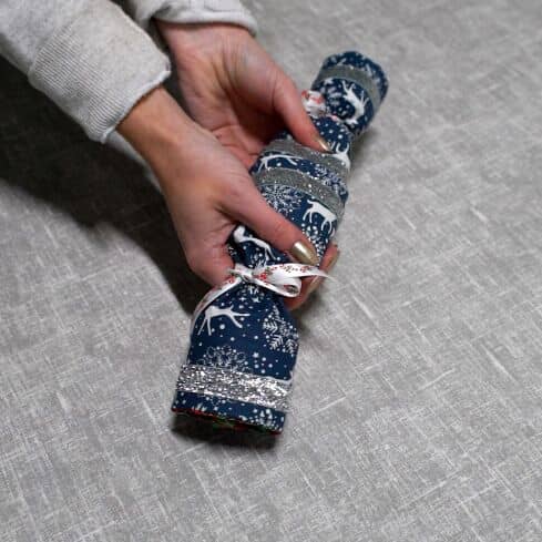 How to make a Fabric Christmas Cracker