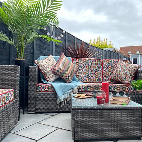 8 Ways to Style Your Garden Using Outdoor Fabrics and Furniture