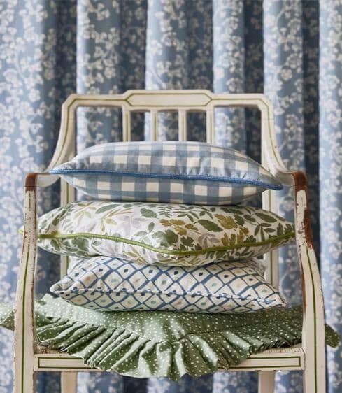 Check vs. Gingham Fabric: What’s the Difference?