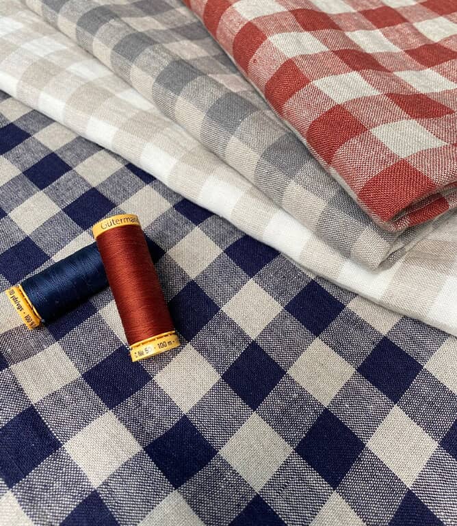 Cotswold Linen Check Fabric / Terracotta