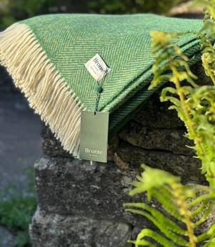 Herringbone Grass Green