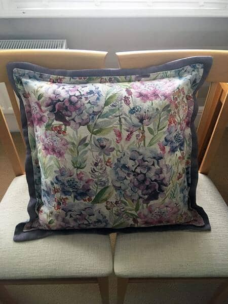 Hydrangea Border Cushion