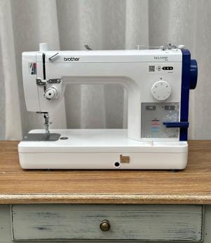 Brother PQ1600S Sewing Machine (Ex Demo)