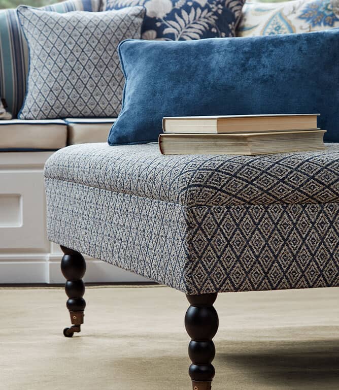 iLiv Hindi Fabric / Sapphire