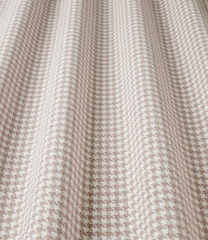 Houndstooth FR  Fabric / Putty