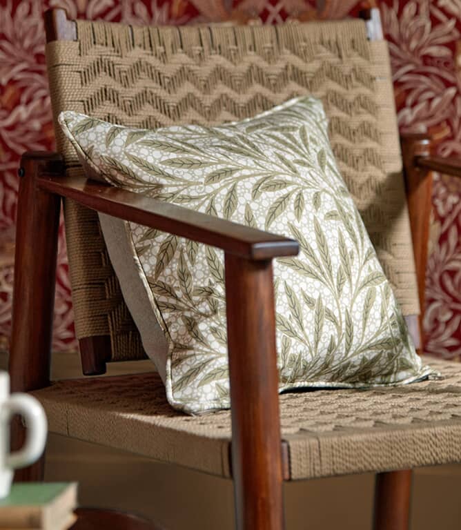 Morris & Co Emery's Willow Fabric / Woad Blue