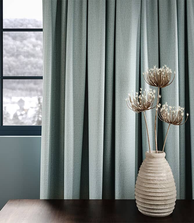 Xenia FR Fabric / Blackberry