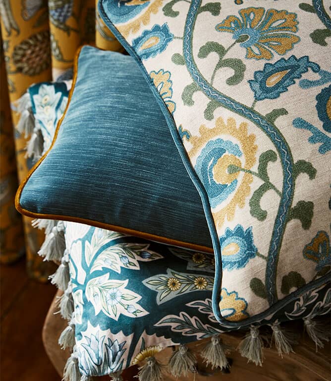 Suzani FR Fabric / Sea Green