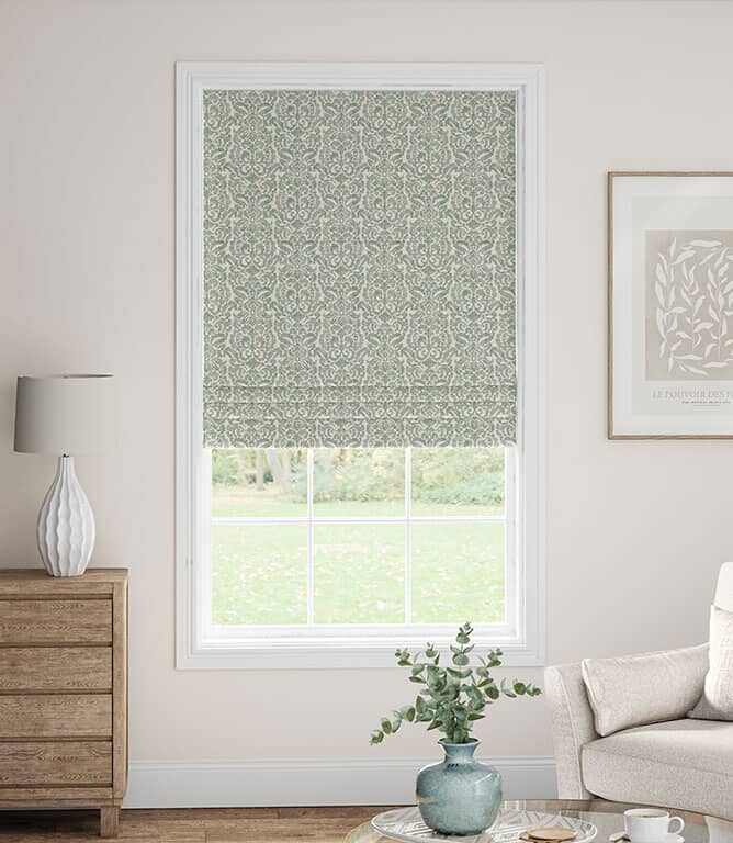 Hazel Damask Fabric / Eau de nil