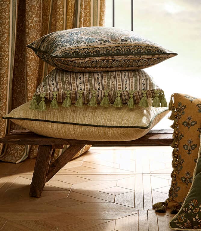 iLiv Azura Fabric / Mulberry