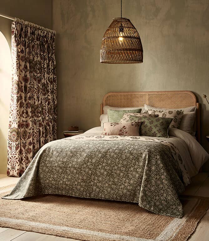 iLiv Shimla Fabric / Thyme