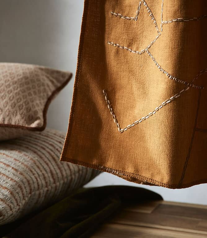 iLiv Odyssey Fabric / Dijon