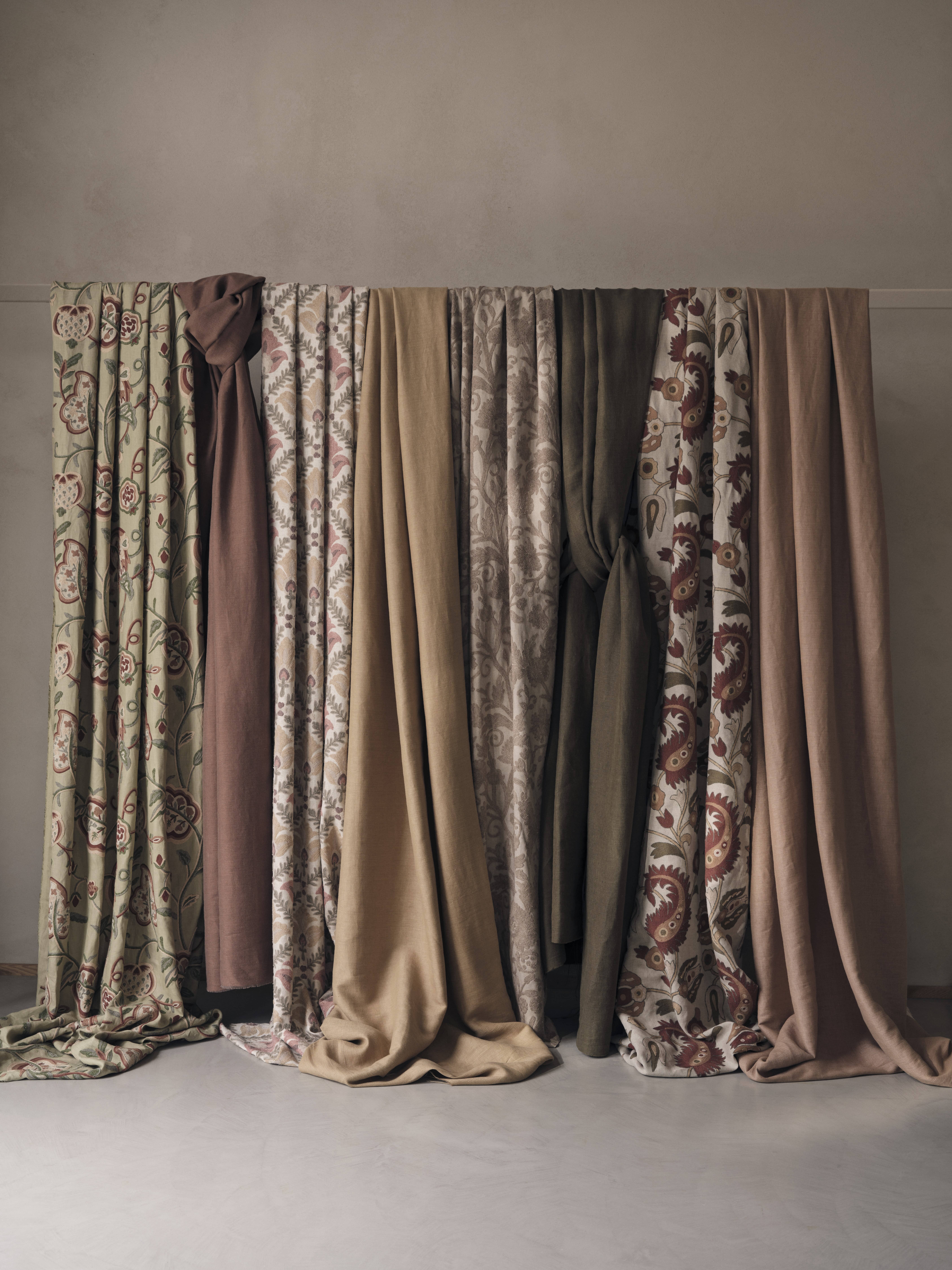 Warwick Fabrics Rajouri Fabric / Clay