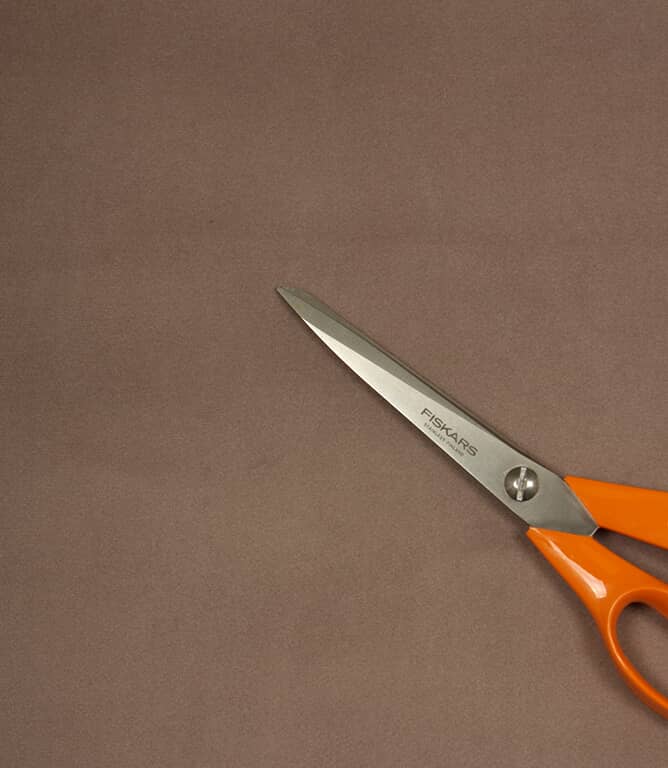 Amalfi Velvet FR  Fabric / Oyster