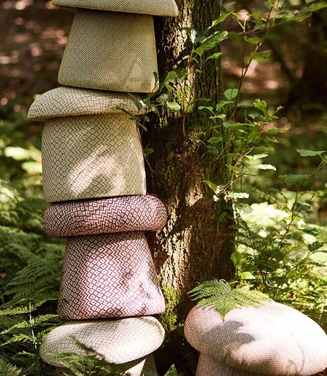 Sanderson Linden Fabric / Garden Green