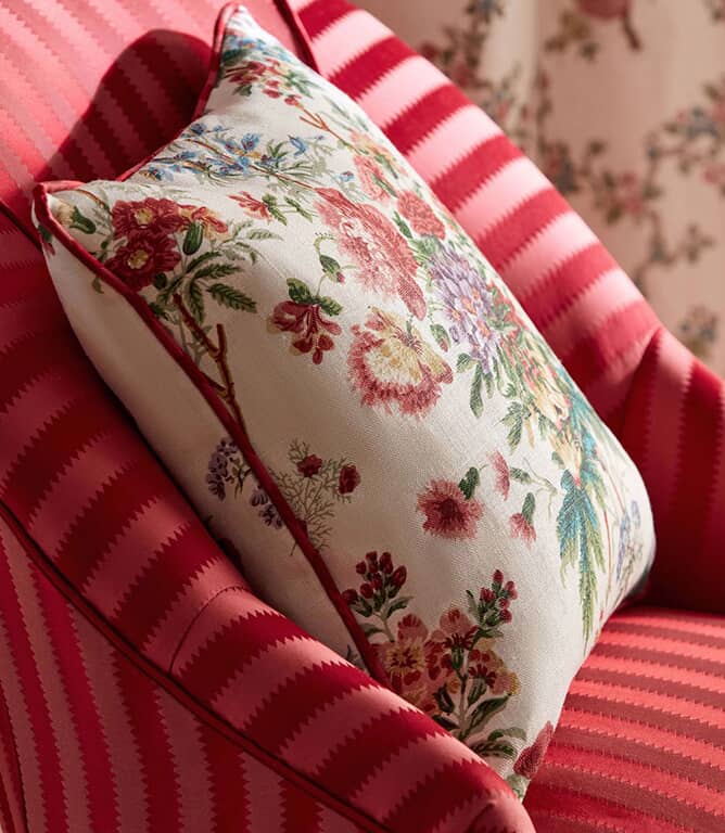 Sanderson Lakeland Paradis Fabric / Walnut