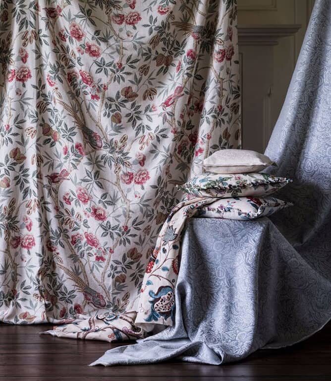 Sanderson Annandale Weave Fabric / Wedgwood Ivory