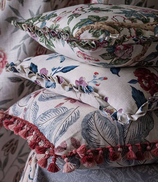 Sanderson Sissinghurst Fabric / Indigo / Ruby