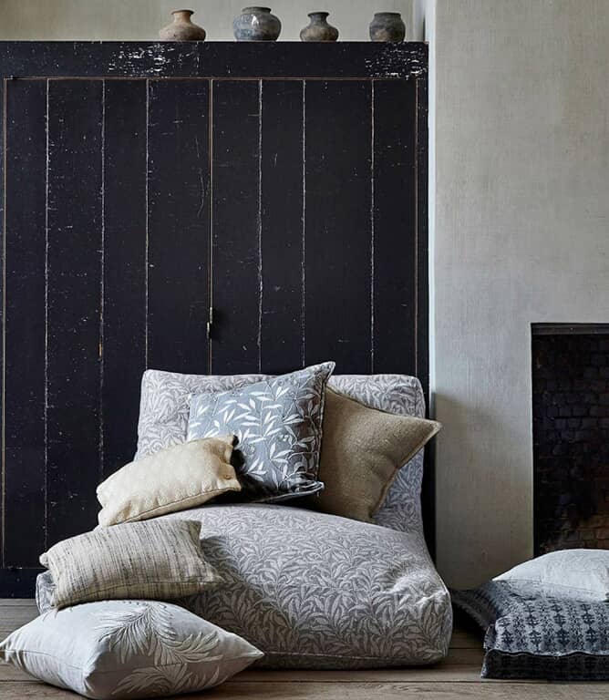 Morris & Co Pure Willow Boughs Weave Fabric / Flax