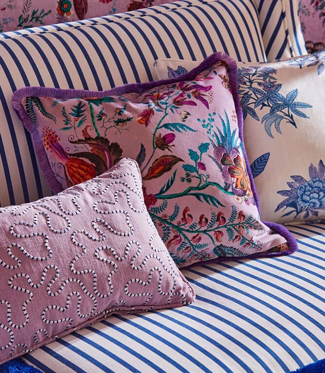 Harlequin Wiggle Fabric / Amethyst / Lapis