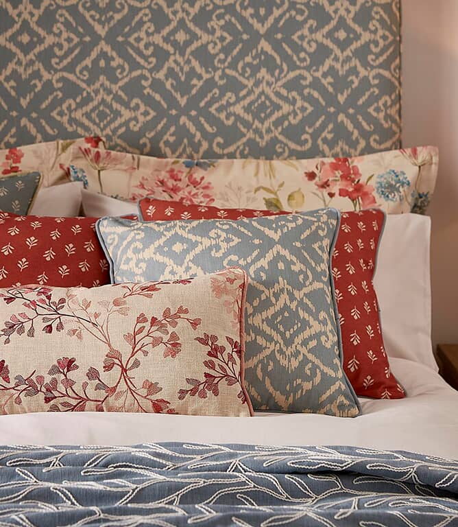 iLiv Willowbrook Fabric / Cornflower