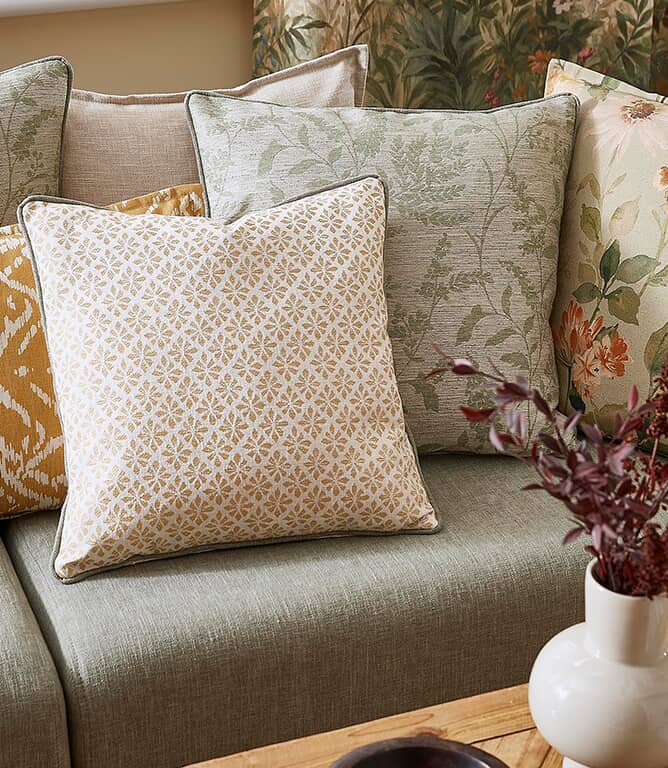 iLiv Samphire Fabric / Barley