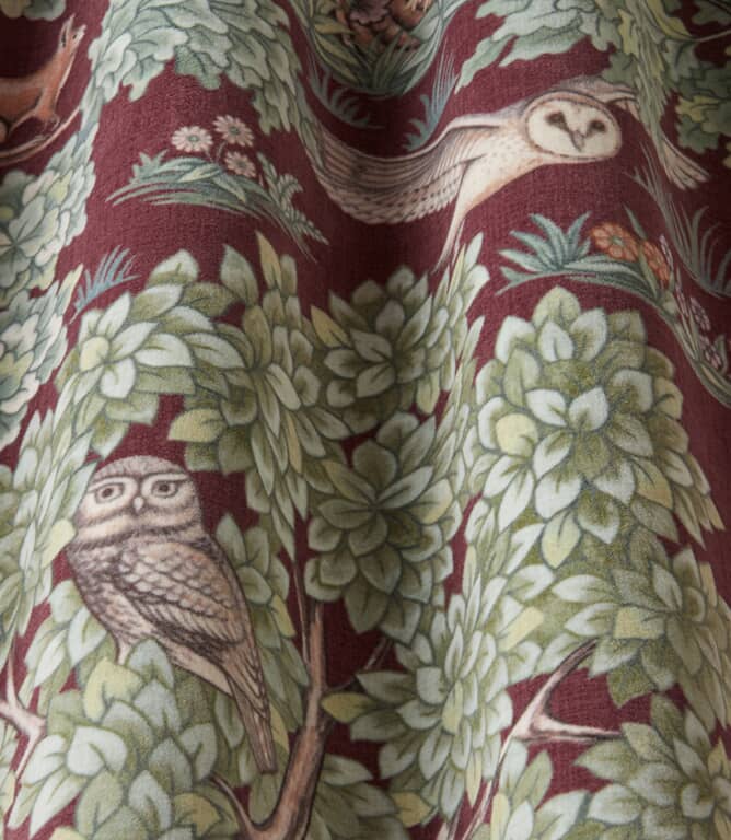 iLiv Woodland Retreat Velvet Fabric / Bordeaux