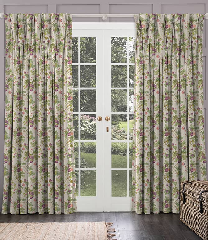 Voyage Maison Fig Gardens Fabric / Cream