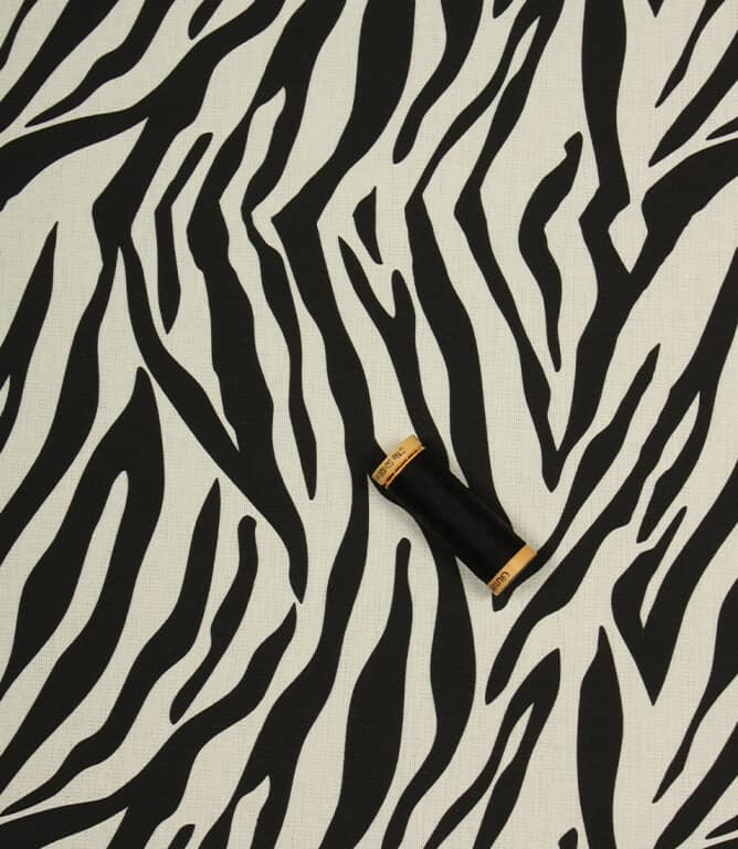 Savanna Outdoor Fabric / Black