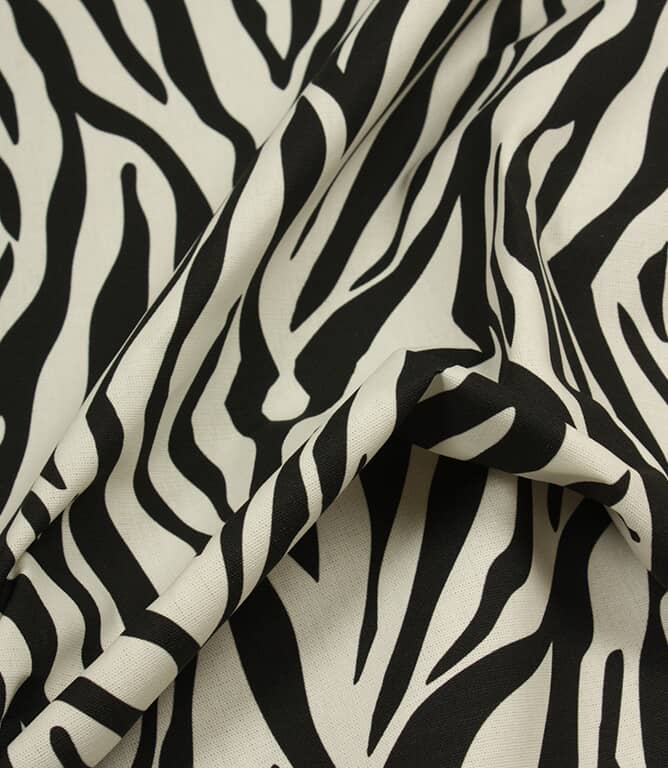 Savanna Outdoor Fabric / Black