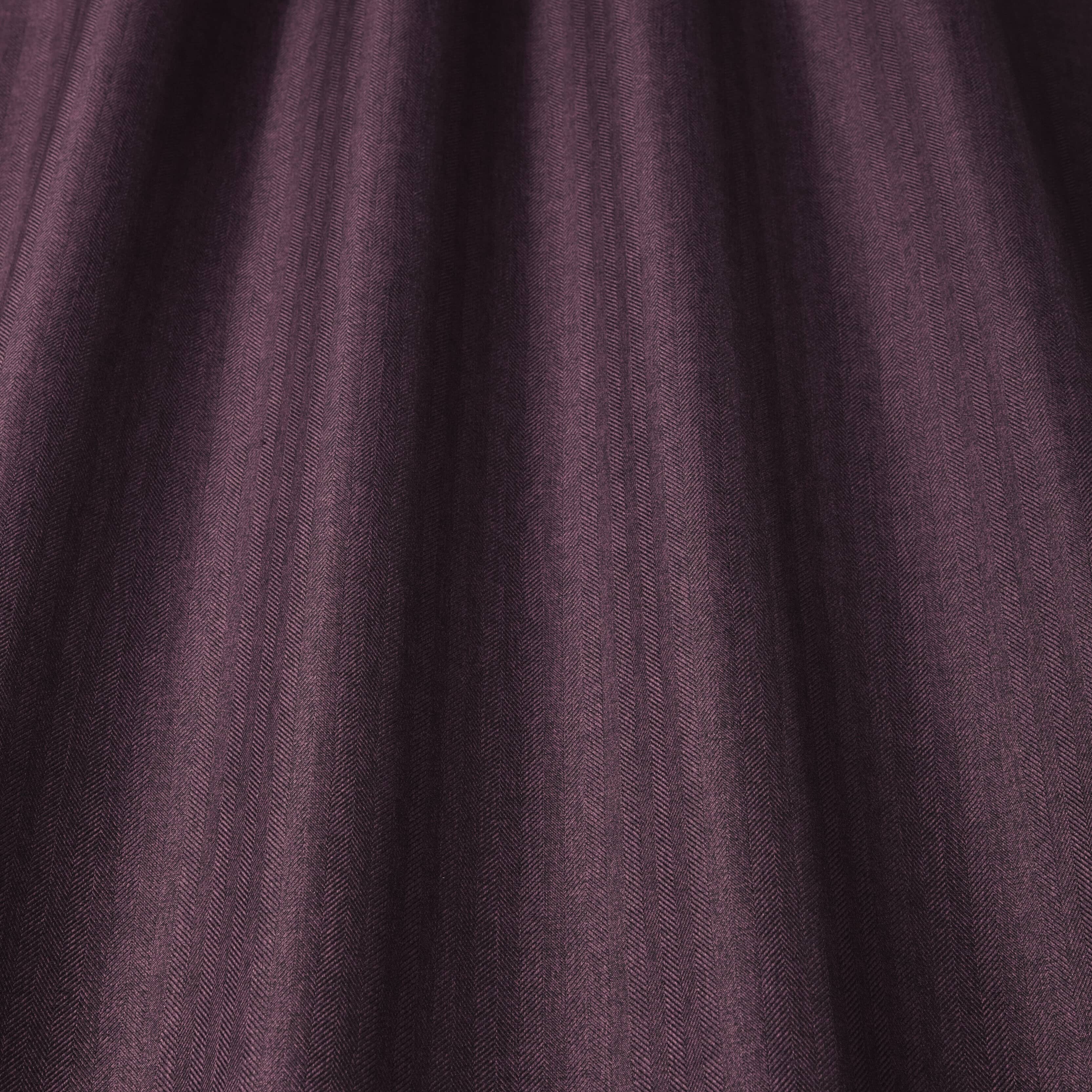 Bray FR Fabric / Claret