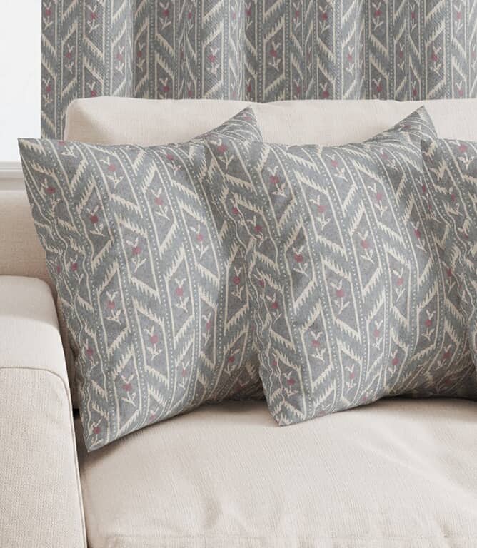 Meadow Path Fabric / Berry