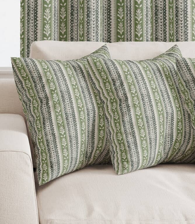 Briar Field Fabric / Sage