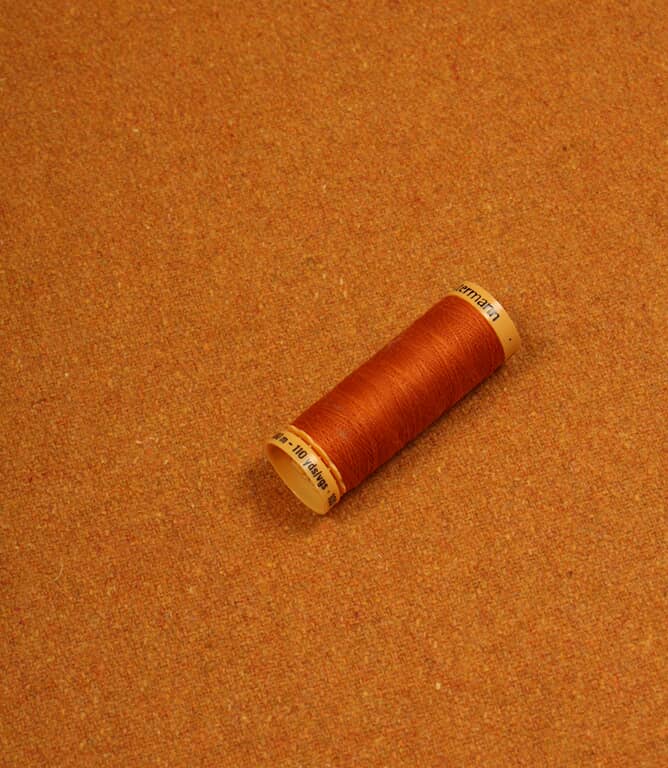 Morris Wool Fabric / Apricot