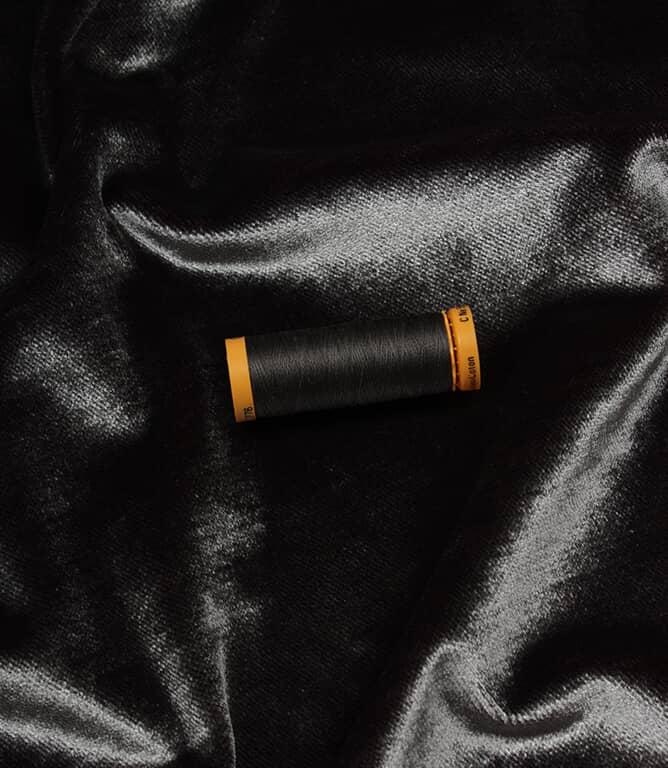 Voyage Maison Emerald Velvet Fabric / Charcoal