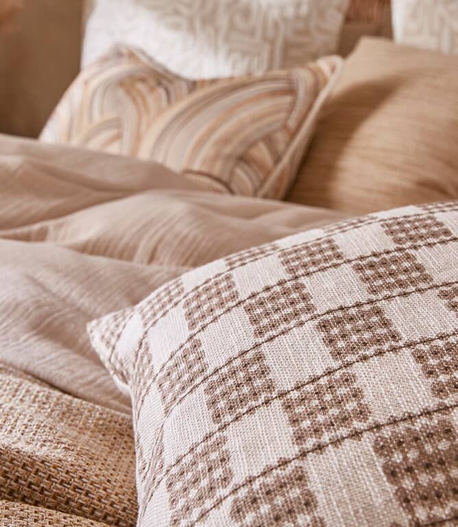 iLiv Flint Fabric / Laurel