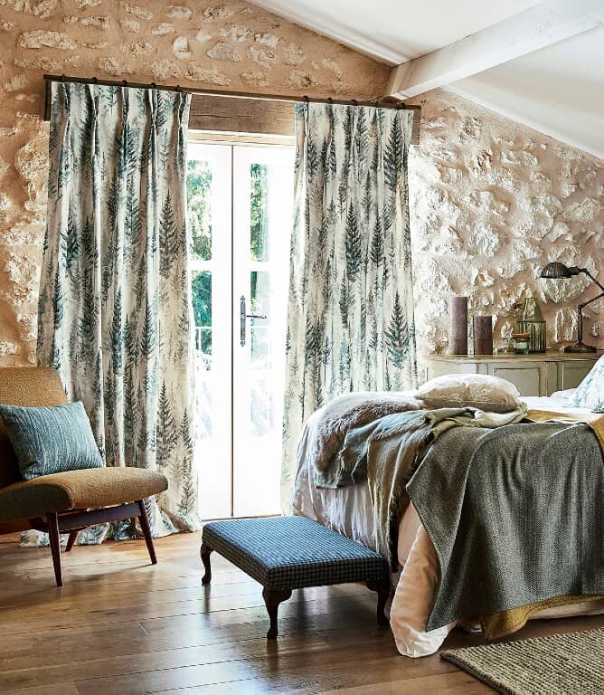 Sanderson Juniper Pine Fabric / Forest