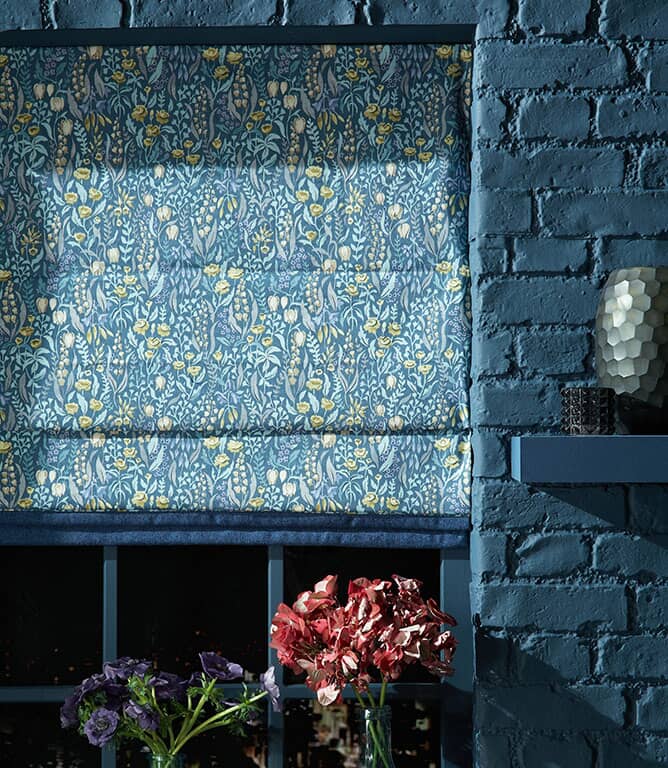 Kelmscott Fabric / Prussian