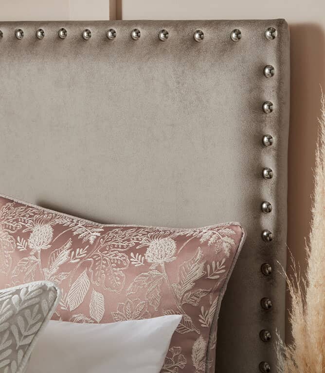 iLiv Dalby Fabric / Putty