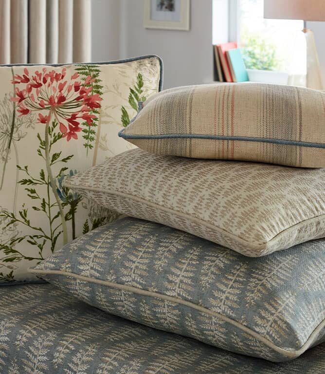 iLiv Fernia Fabric / Blue Mist